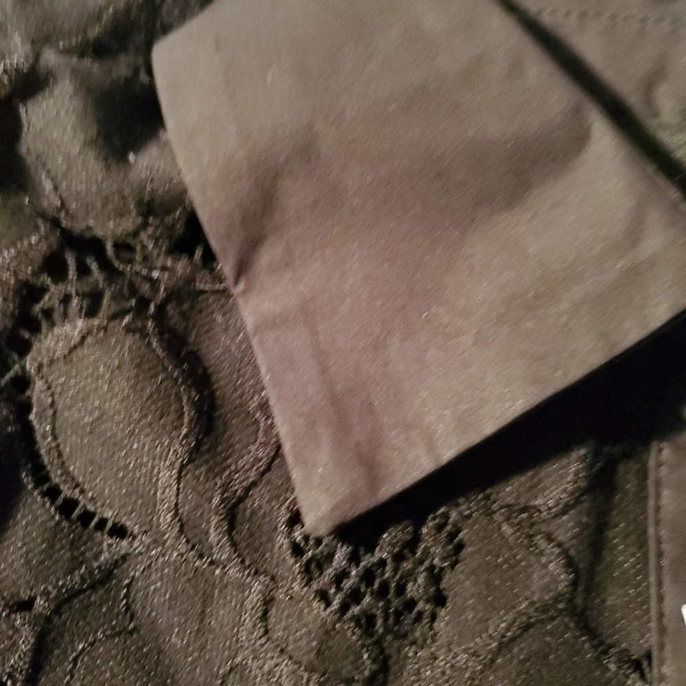 Marc New York Black Lace Button-Up Shirt / Size Med. Long Sleeve - Picture 8 of 16